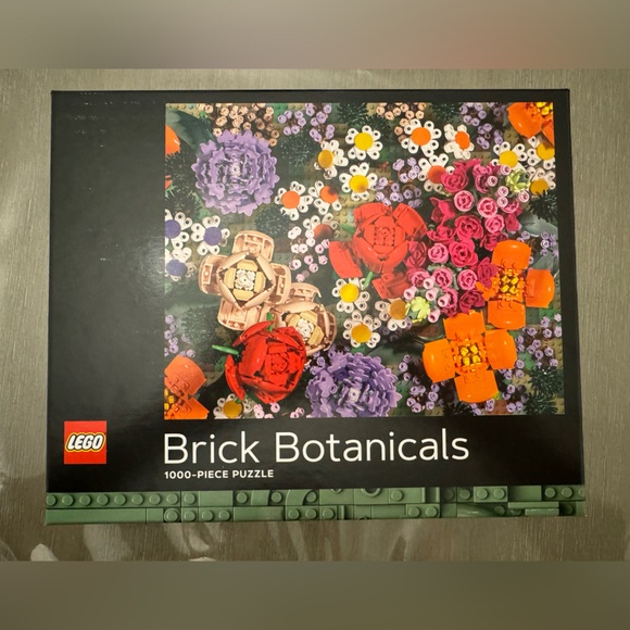 Lego botanical Puzzle - Picture 2 of 4